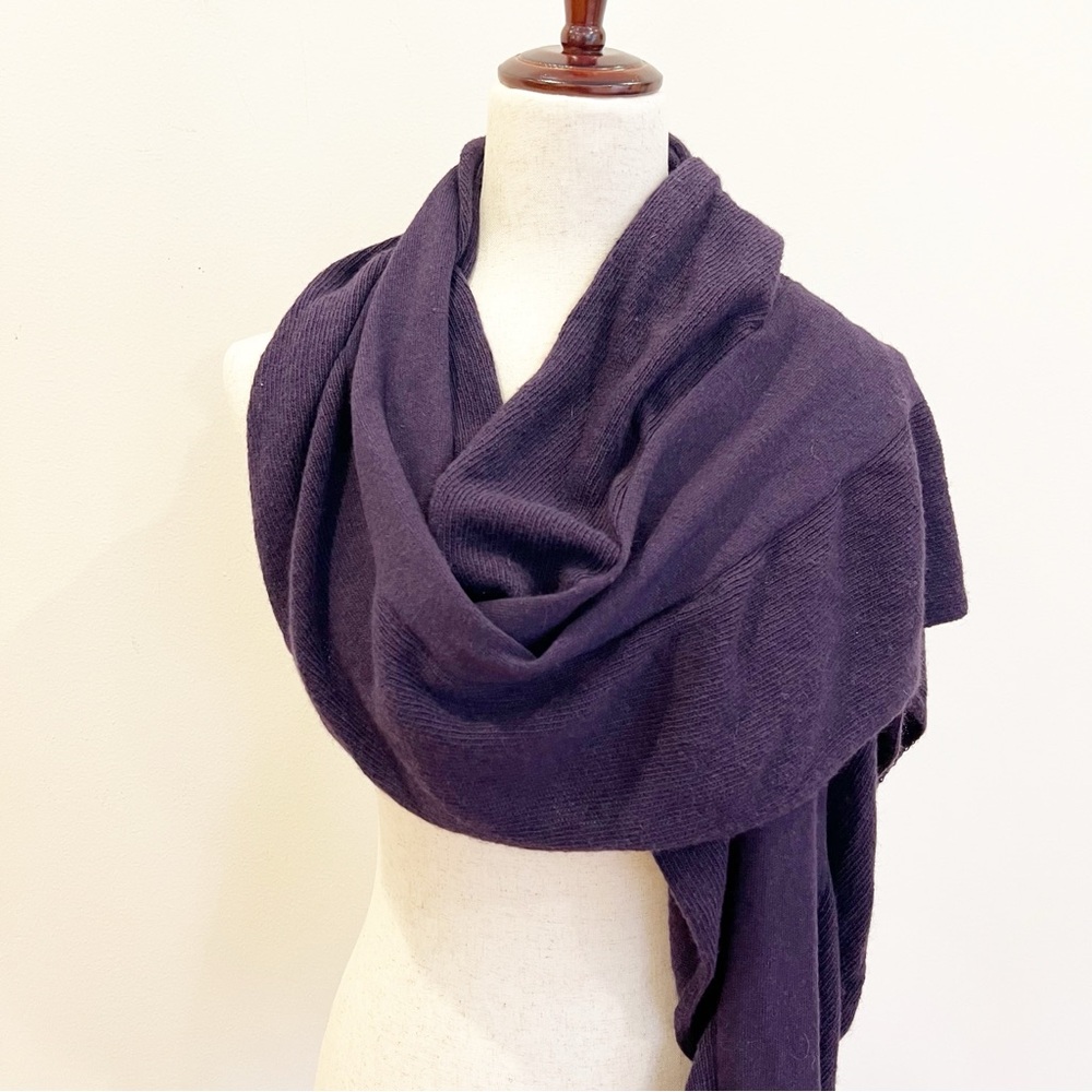 Banana Republic Angora Rabbit Blend Scarf Womens Purple Knit Ruffle Italian Yarn